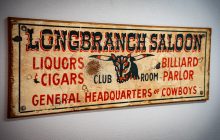 LONGBRANCH SALOON（ロングブランチ・サルーン）